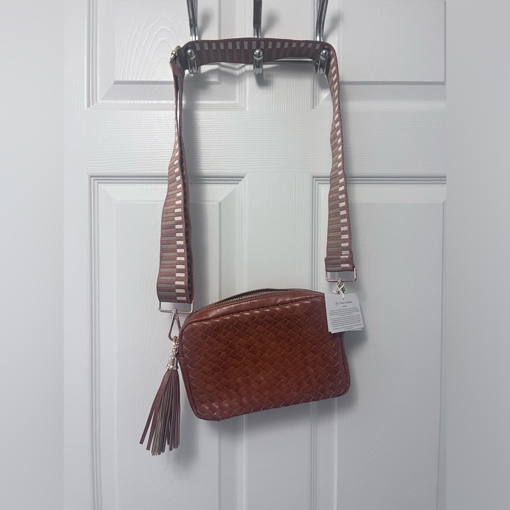 The Woven Willow Camera Crossbody Bag in Brown - Picture 5 of 11